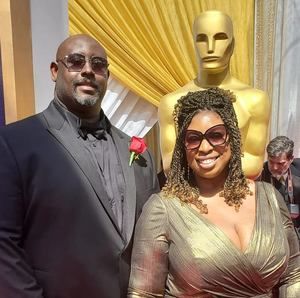 Meet your Posher, Samdria